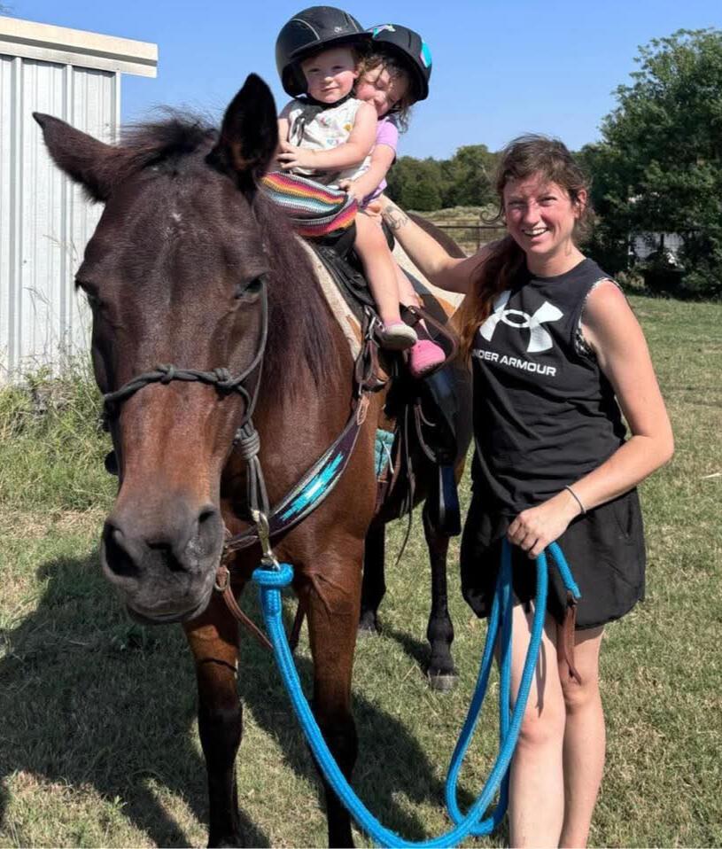 Summer &amp; Sugar, Sug. was used in "A song of hunger" for stunts and on screen camera time. - Trained &amp; Owned by Summer Lane